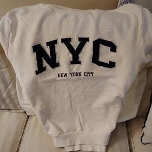 White🗽 NYC Sweatshirt